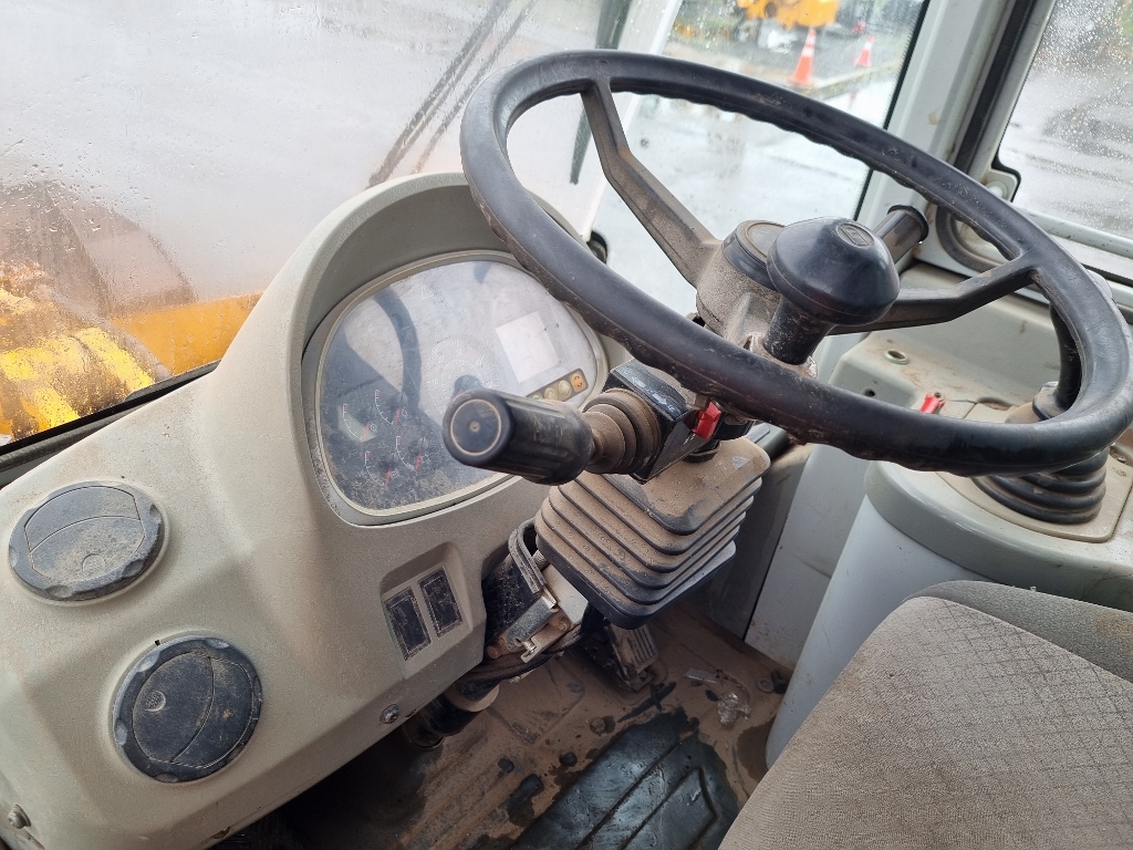 HYUNDAI HL740-7A 2013