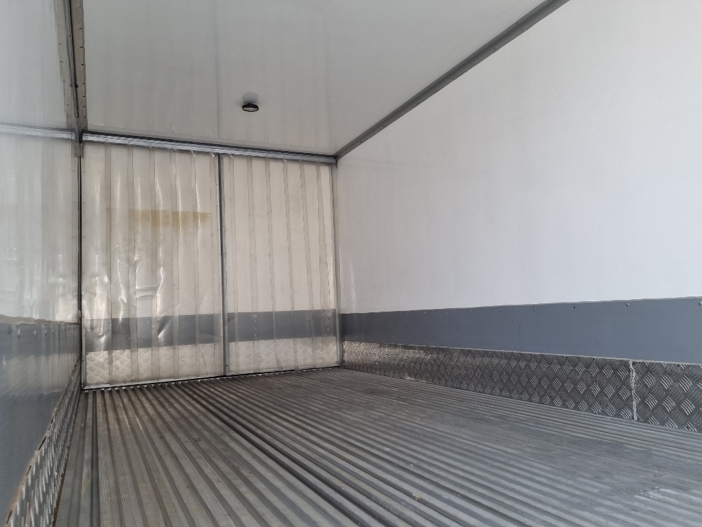 MITSUBISHI MOTORS FUSO CANTER 815 EURO V 2022