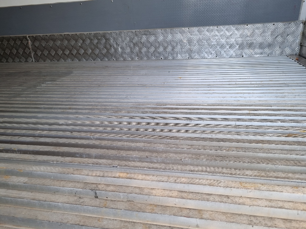 MITSUBISHI MOTORS FUSO CANTER 815 EURO V 2022