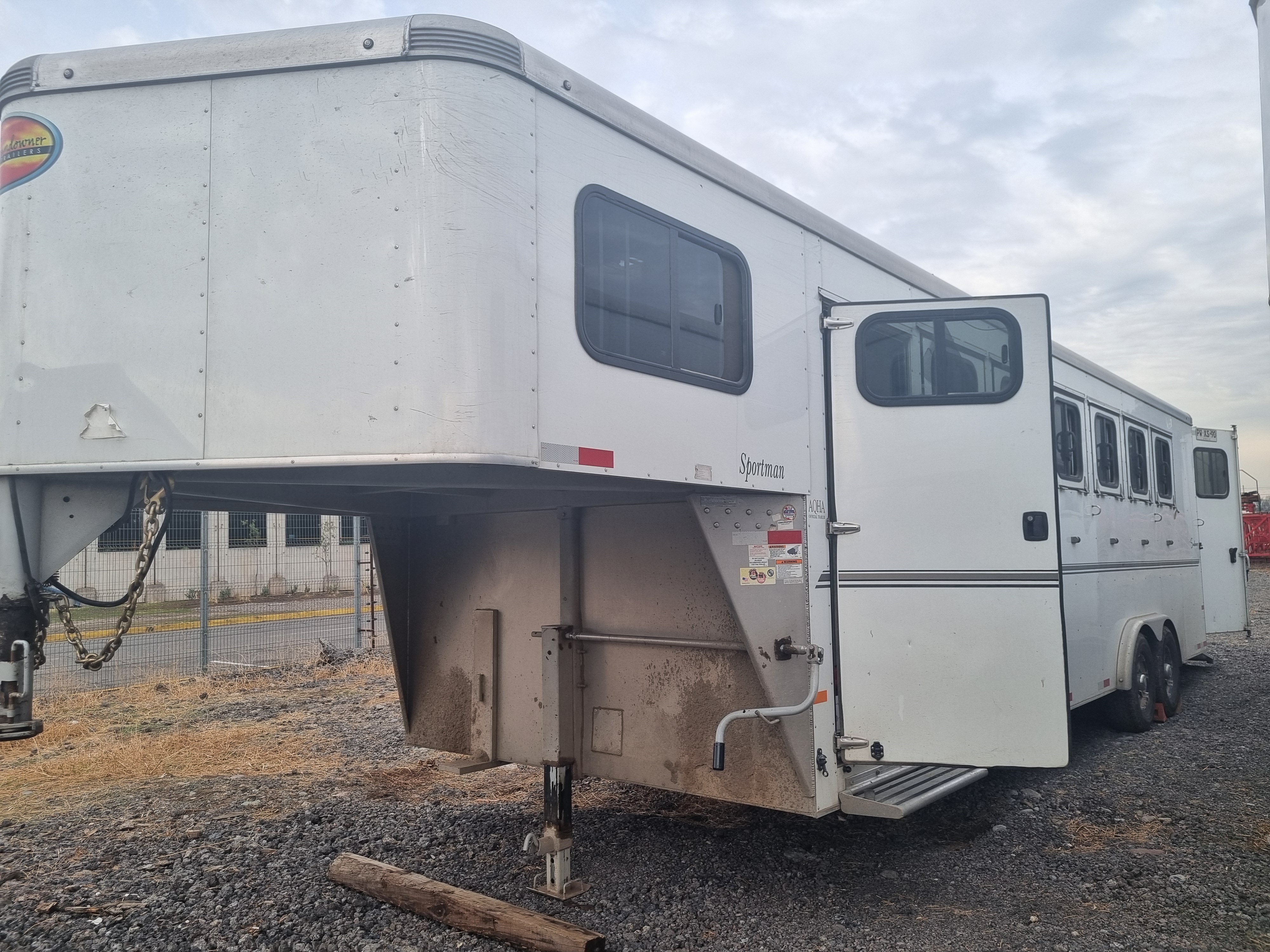 SUNDOWNERS TRAILERS SPORTMAN 6H GN 2022