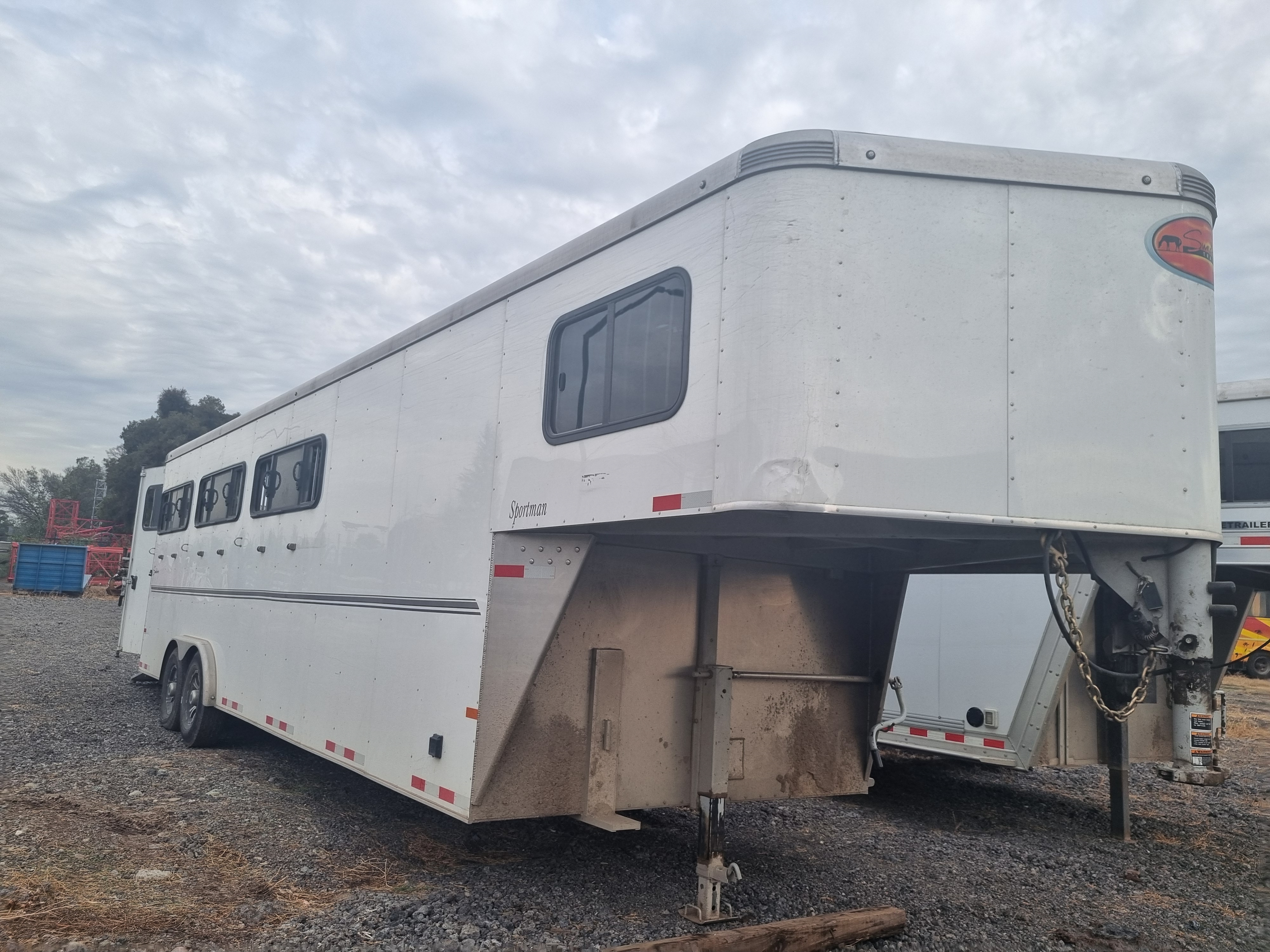 SUNDOWNERS TRAILERS SPORTMAN 6H GN 2022