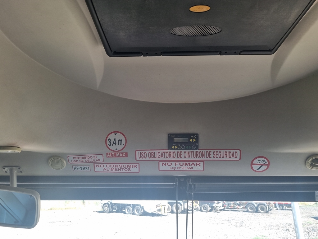 KINGLONG XMQ 6858 (31) 2015