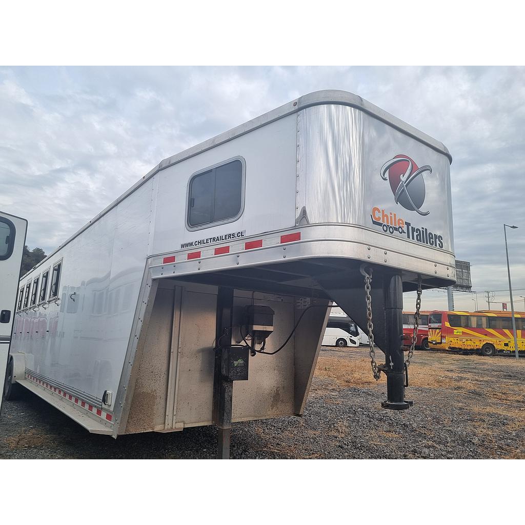 CABALLERIZA KIEFER TRAILERS GENESIS 6H 2022