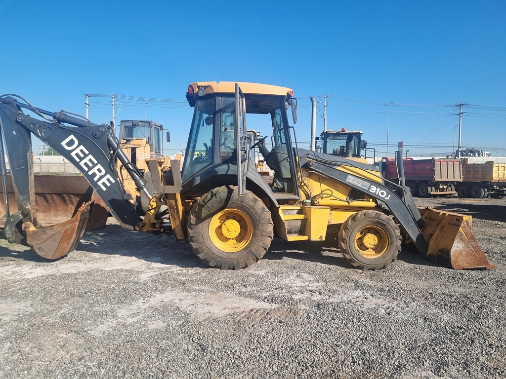 JOHN DEERE 310J 2010